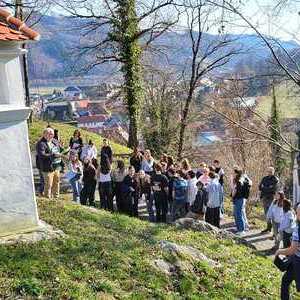 Jugendkreuzweg – Fallen und Aufstehen